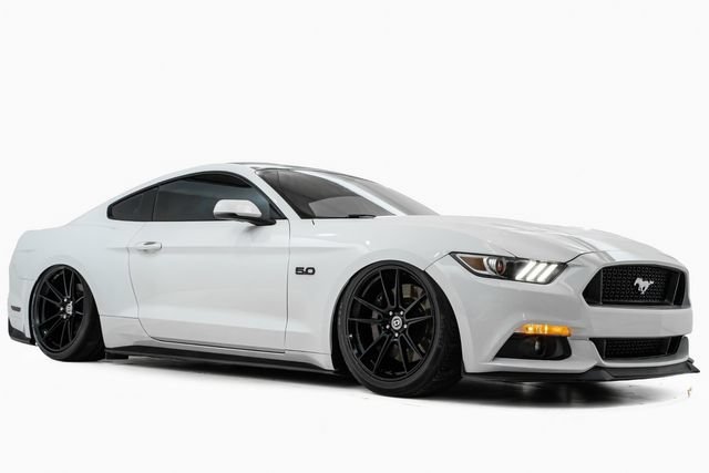 Used 2016 Ford Mustang GT Premium w/ GT Performance Package RWD image 6
