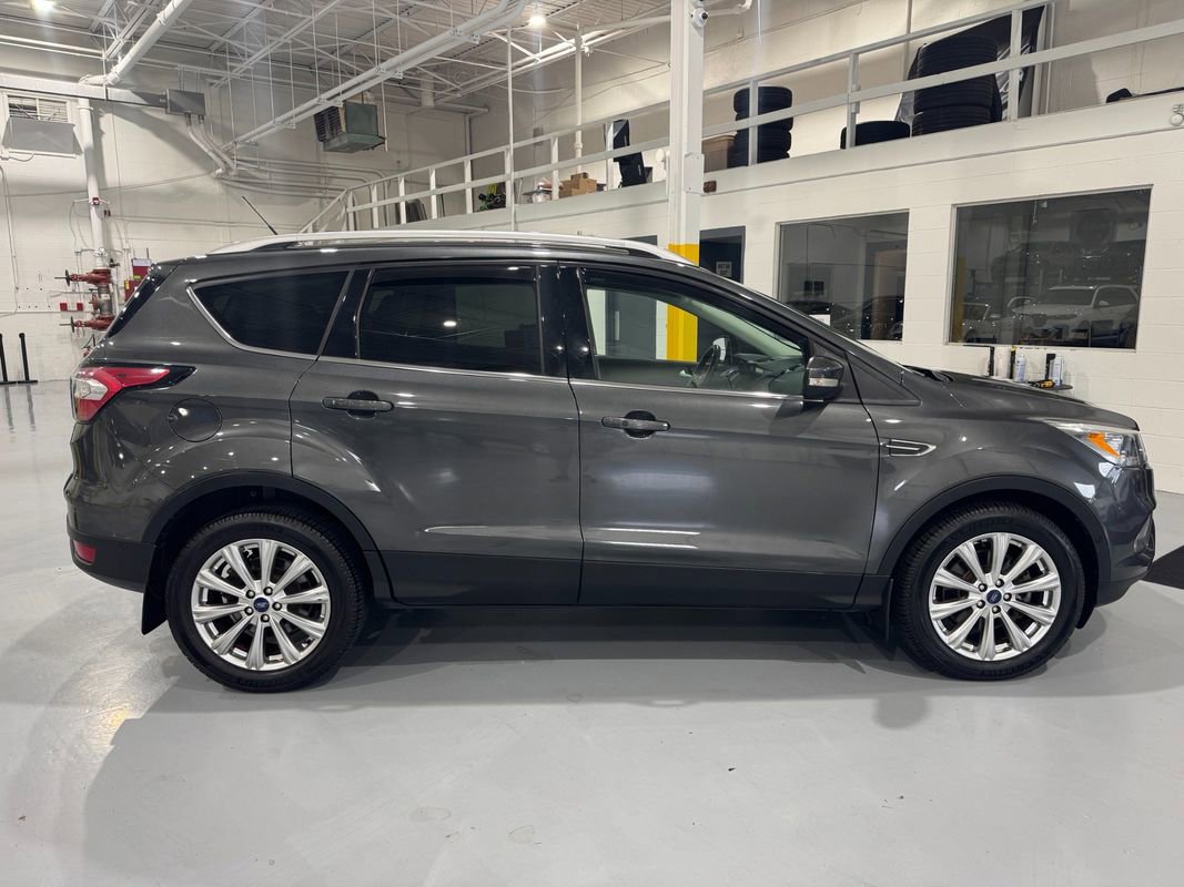 Used 2018 Ford Escape Titanium w/ Ford Safe & Smart Package image 8