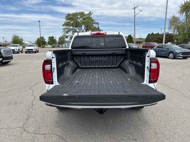 New 2025 GMC Canyon Elevation w/ Convenience Package image 13