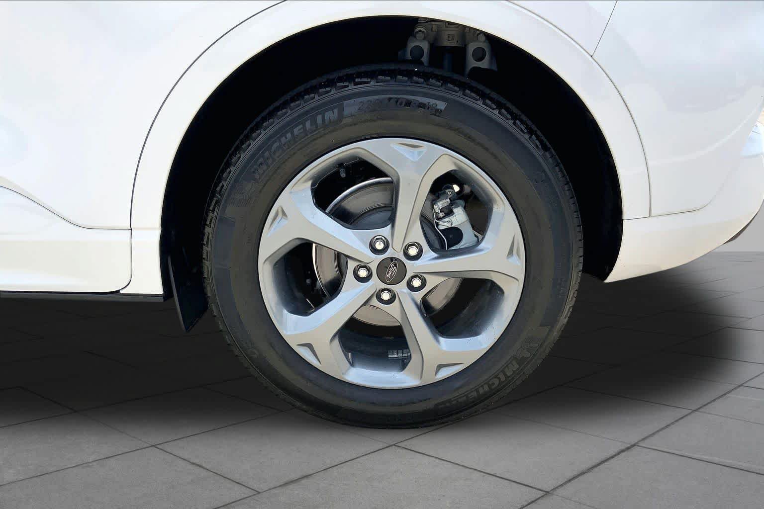 Used 2023 Ford Escape ST-Line w/ Tech Pack #1 FWD image 10
