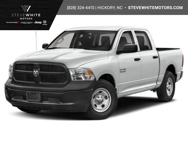 Used 2023 RAM 1500 Express w/ Wheel & Sound Group AWD/4WD image 1