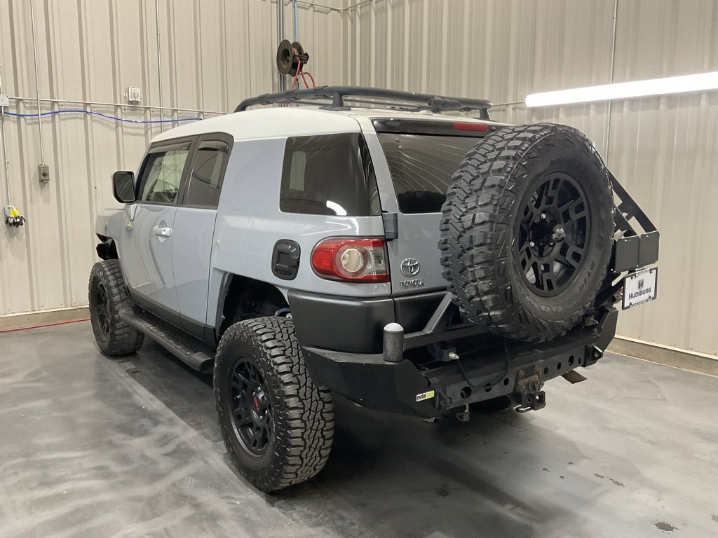 Used 2014 Toyota FJ Cruiser 4WD w/ Upgrade Package image 20