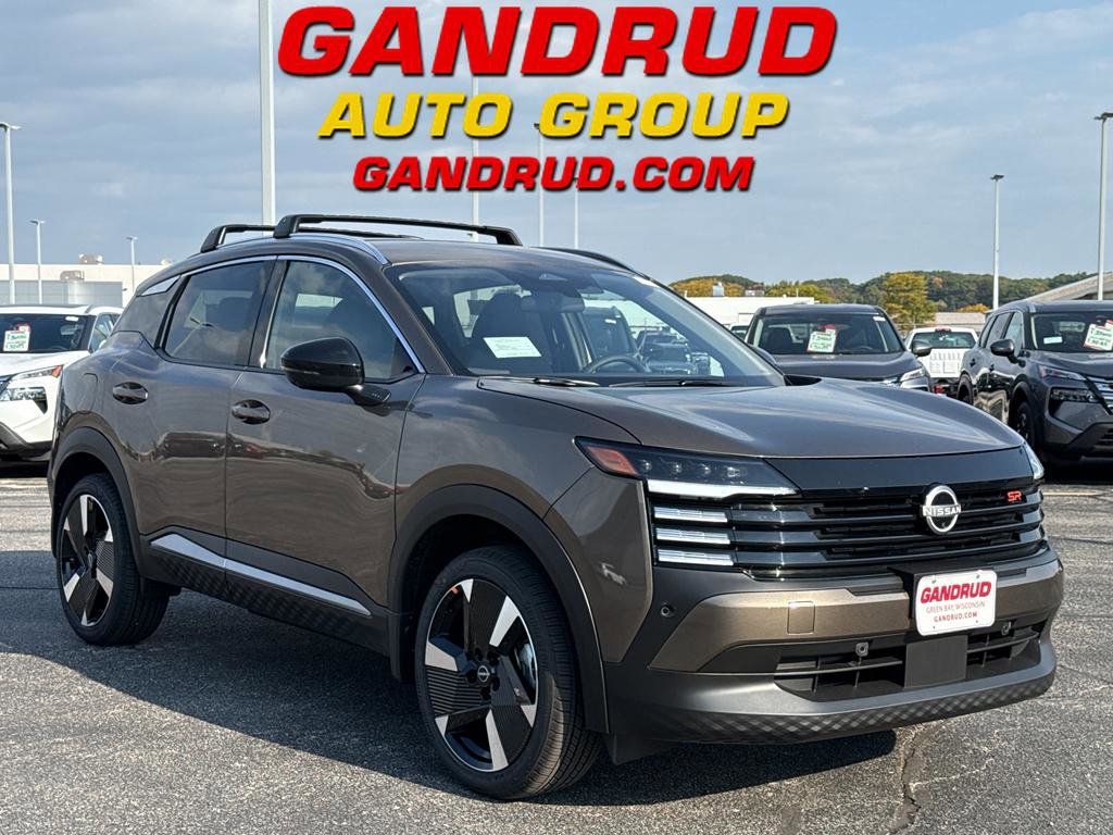 New 2026 Nissan Kicks SR w/ Cold Weather Package