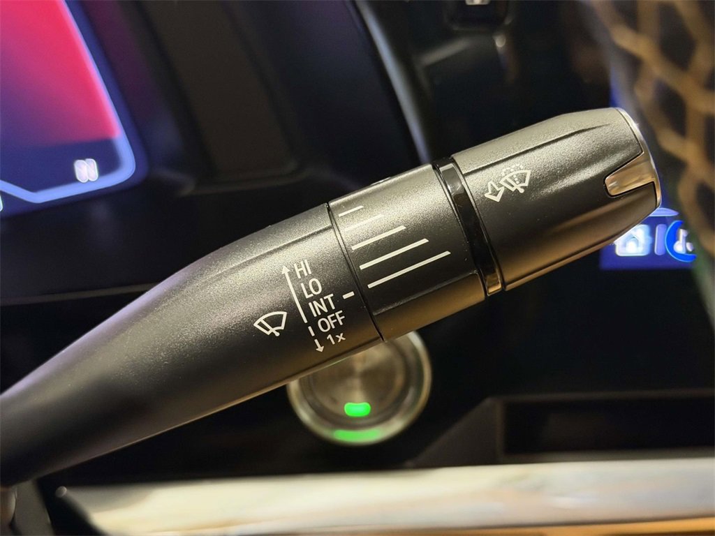 Used 2020 Chevrolet Corvette Stingray Premium Cpe w/ 3LT Preferred Equipment Group image 21