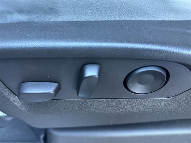 Used 2021 Chevrolet Suburban Z71 image 13