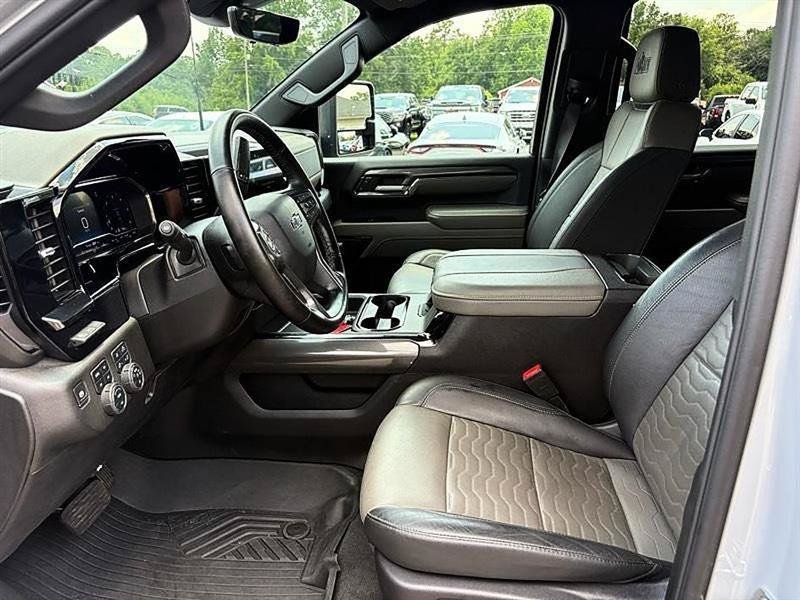 Used 2024 Chevrolet Silverado 2500 ZR2 w/ ZR2 Bison Edition AWD/4WD image 13