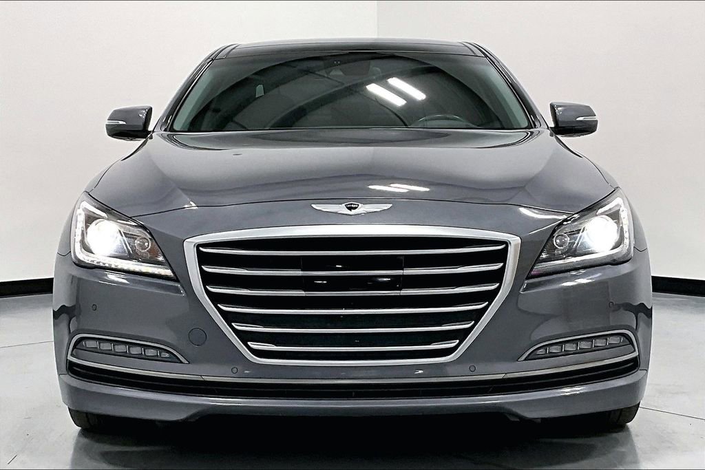 Used 2015 Hyundai Genesis 5.0 w/ Option Group 05 image 5