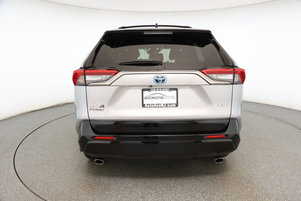 Used 2022 Toyota RAV4 XSE image 5