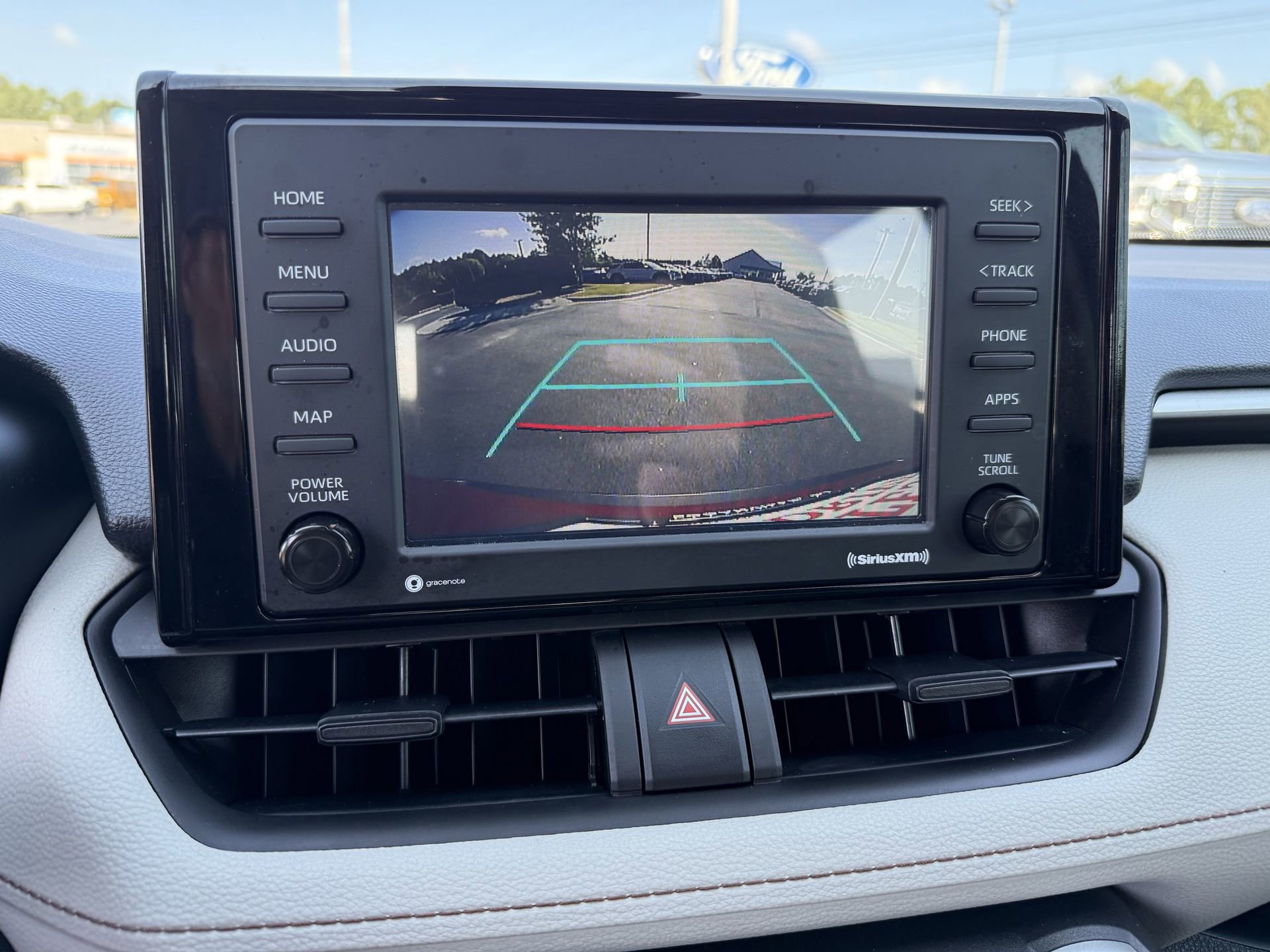 Used 2022 Toyota RAV4 XLE image 3