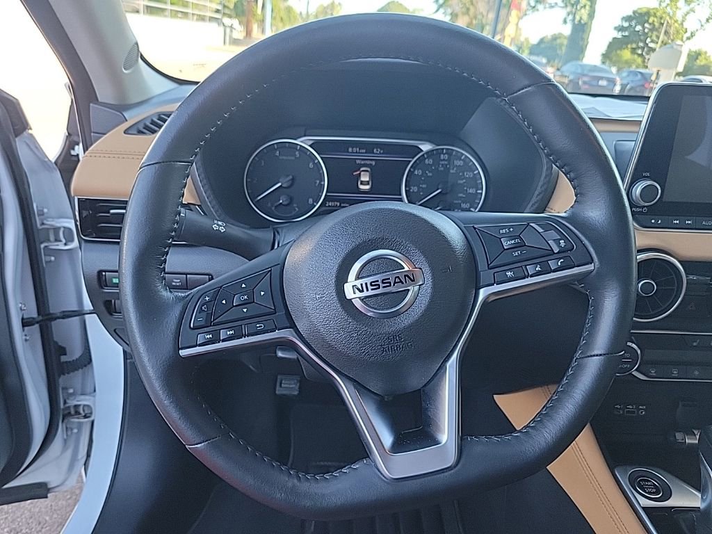 Used 2023 Nissan Sentra SV w/ SV Premium Package FWD image 22