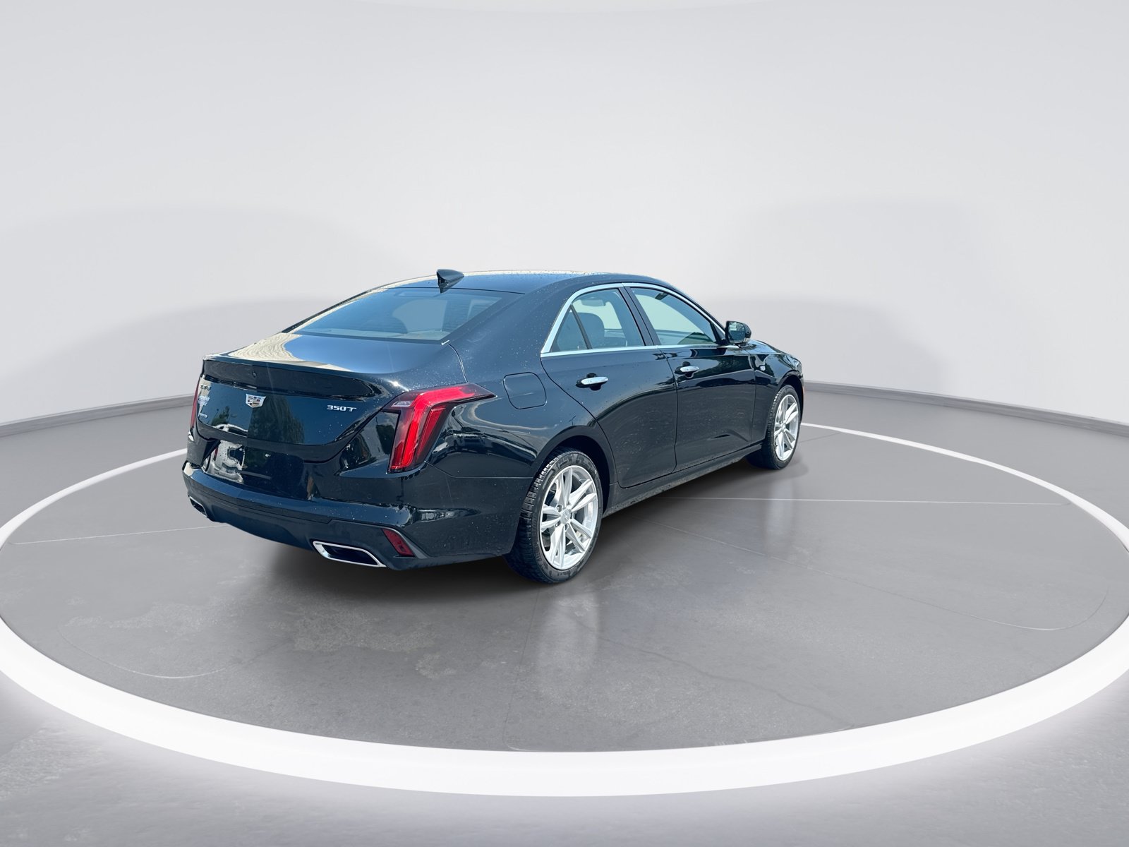 Used 2024 Cadillac CT4 Luxury w/ Sun And Sound Package AWD/4WD image 9