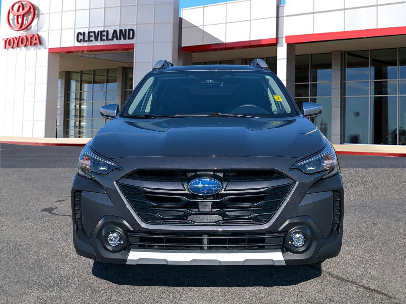 Used 2025 Subaru Outback Touring XT w/ Popular Package #2 video 4