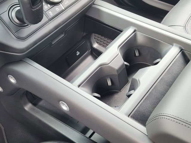 New 2026 Land Rover Defender 110 S AWD/4WD image 15