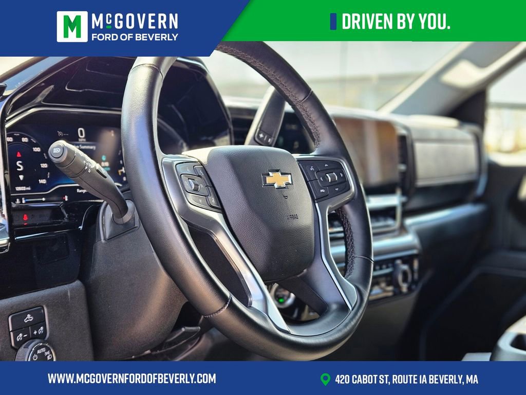 Used 2025 Chevrolet Silverado 1500 LT w/ Work Truck Package AWD/4WD image 17
