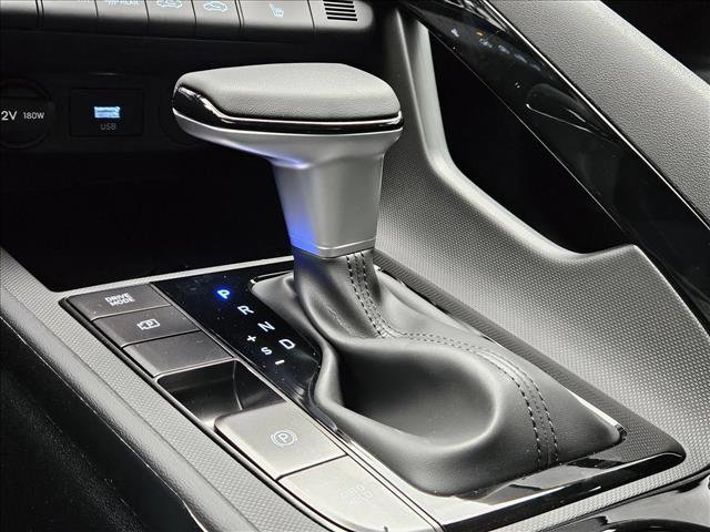 New 2026 Hyundai Elantra SEL Sport FWD image 13