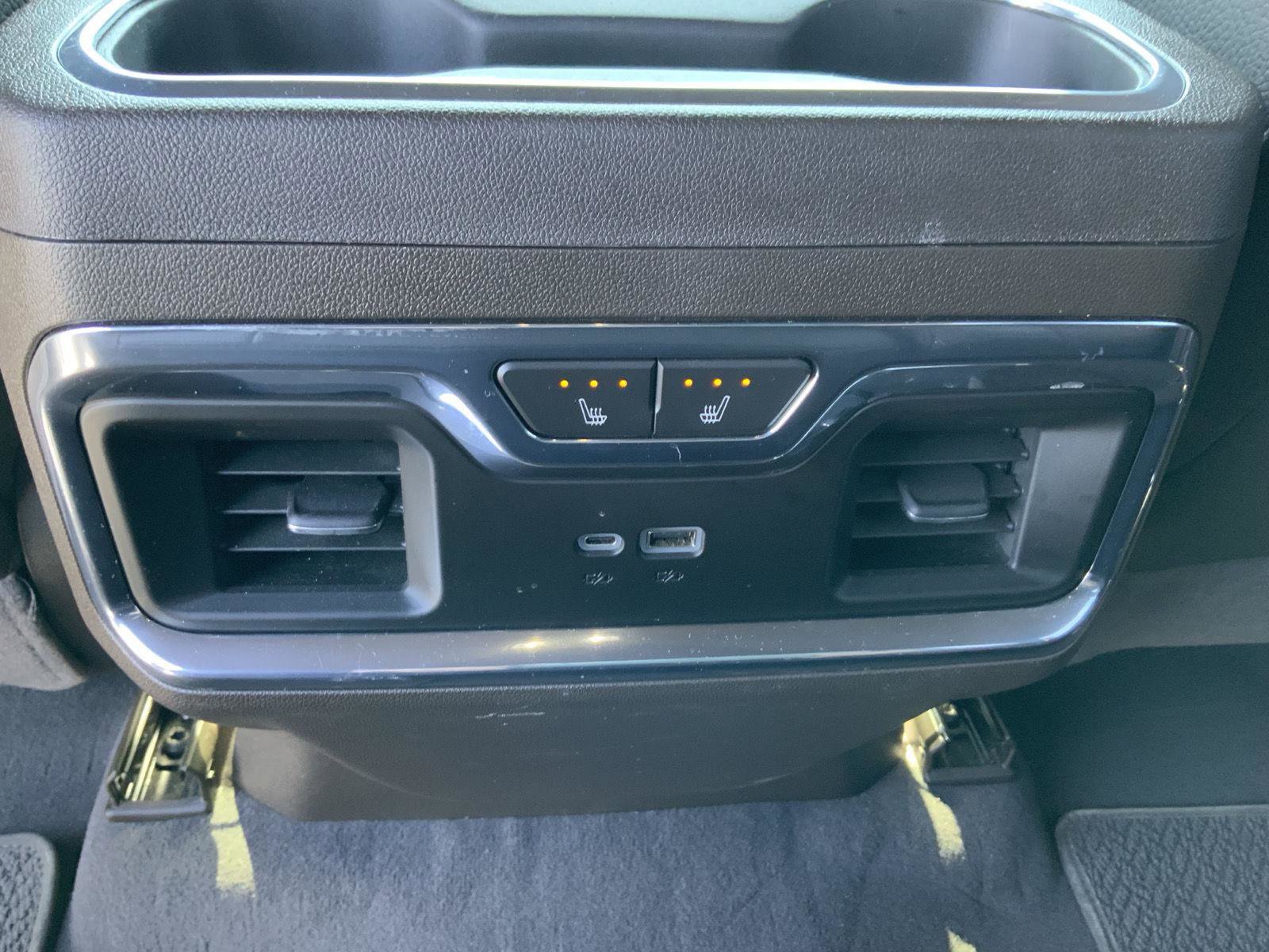 Used 2024 GMC Sierra 3500 Denali AWD/4WD image 62