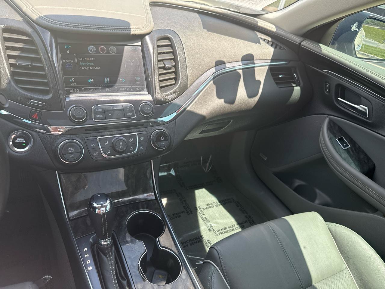 Used 2014 Chevrolet Impala LTZ FWD image 13