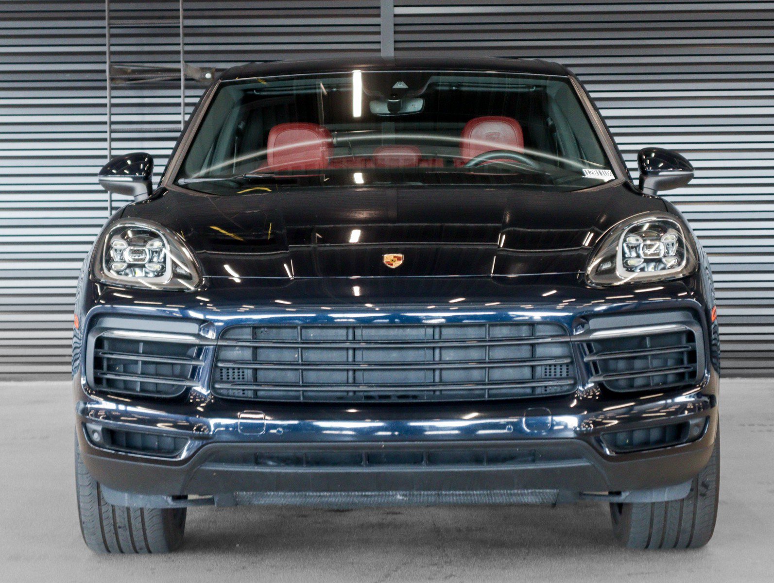 Certified 2023 Porsche Cayenne AWD/4WD image 8