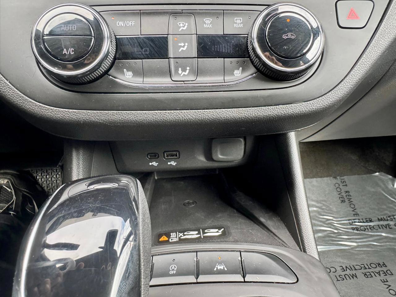 Used 2025 Buick Envista Preferred w/ Convenience I Package image 35