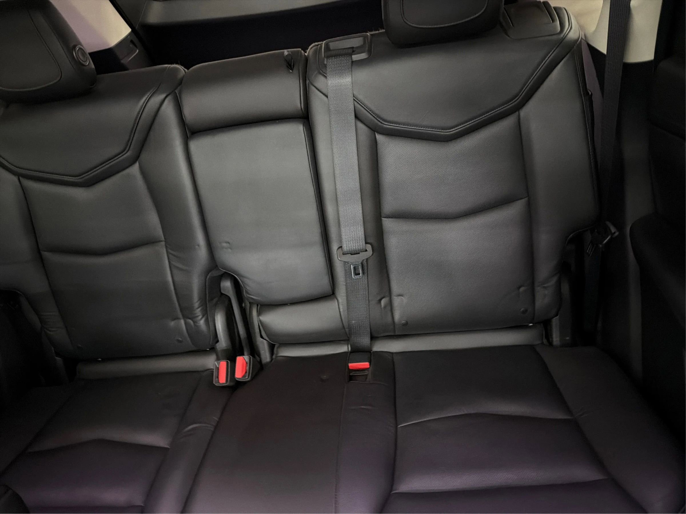 Used 2017 Cadillac XT5 Luxury w/ Driver Awareness Package image 37