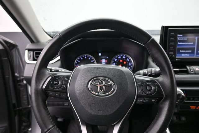 Used 2022 Toyota RAV4 XLE Premium AWD/4WD image 20