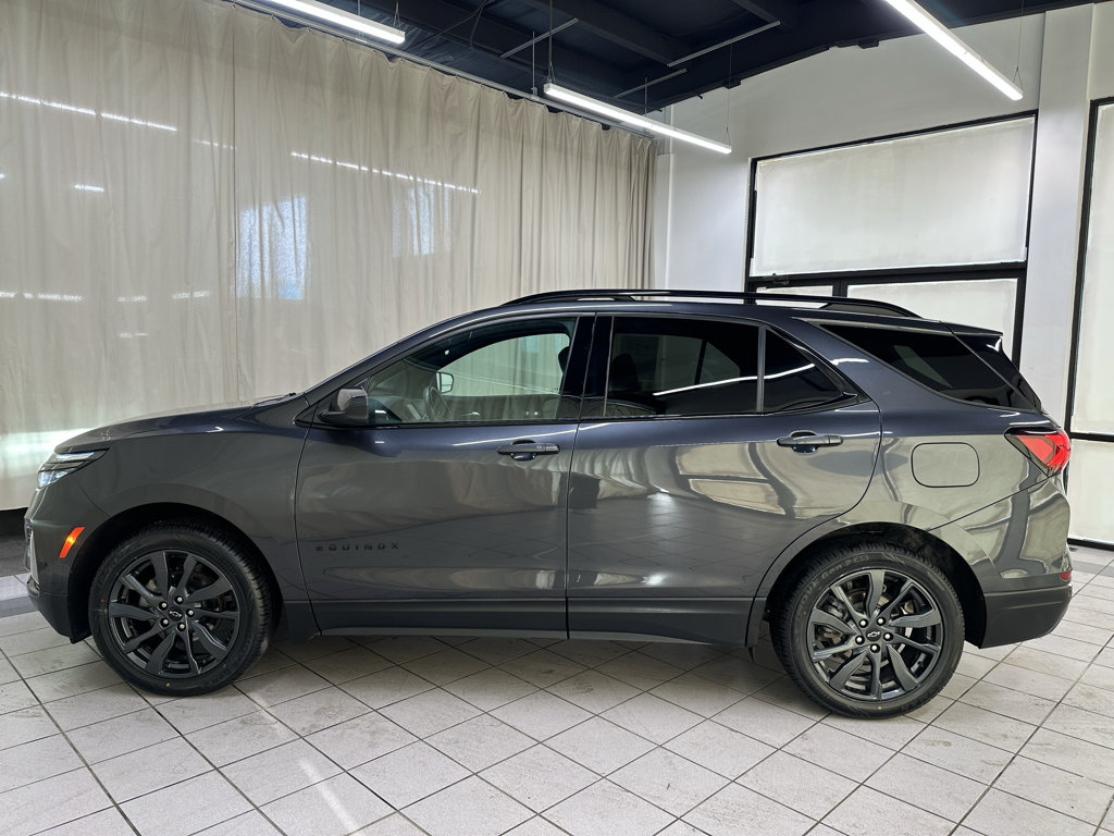 Used 2023 Chevrolet Equinox RS AWD/4WD image 12
