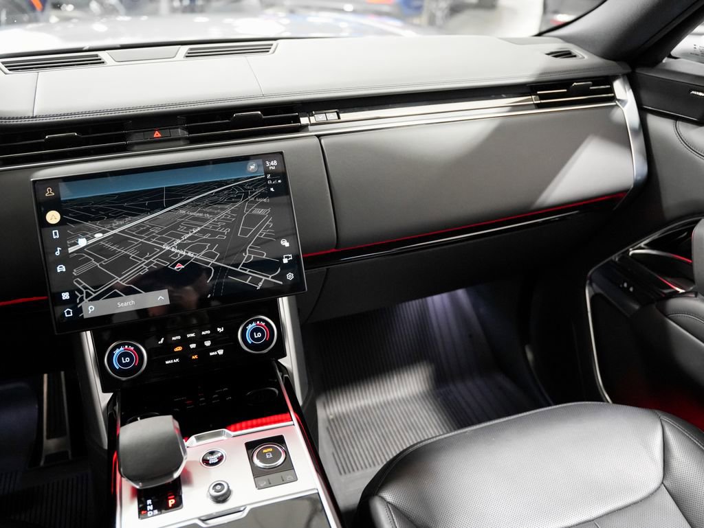 Used 2023 Land Rover Range Rover SE image 21