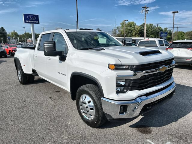 New 2026 Chevrolet Silverado 3500 LT w/ All Star Edition AWD/4WD image 10