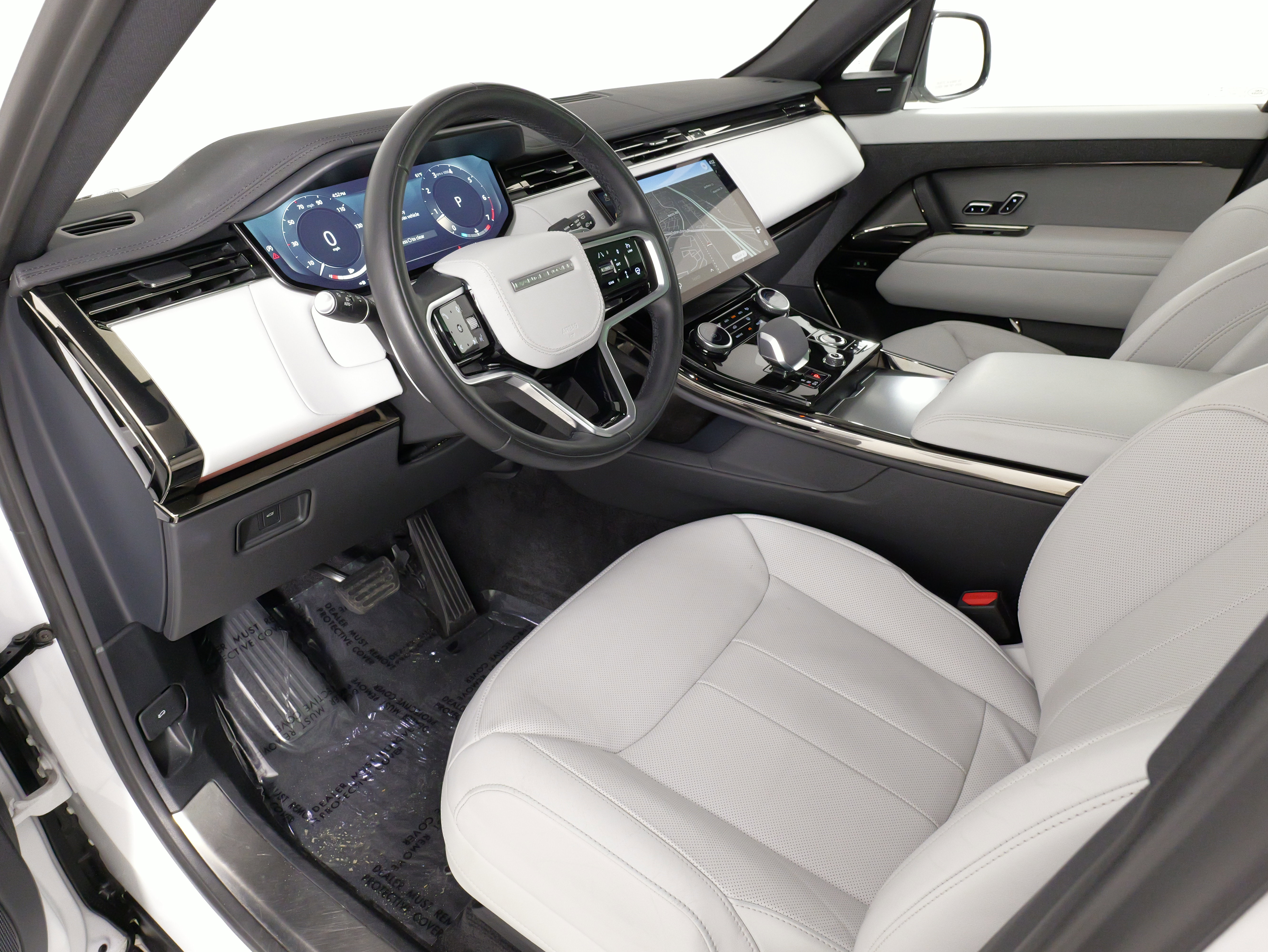 Used 2023 Land Rover Range Rover Sport SE image 29