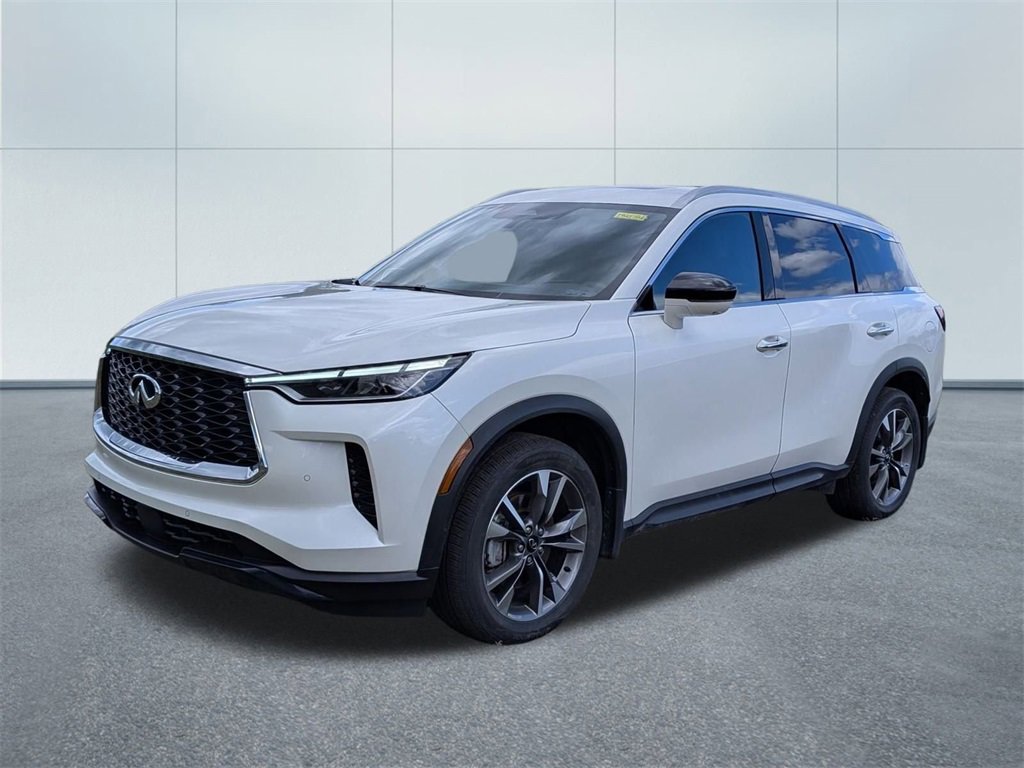 Certified 2025 INFINITI QX60 Luxe