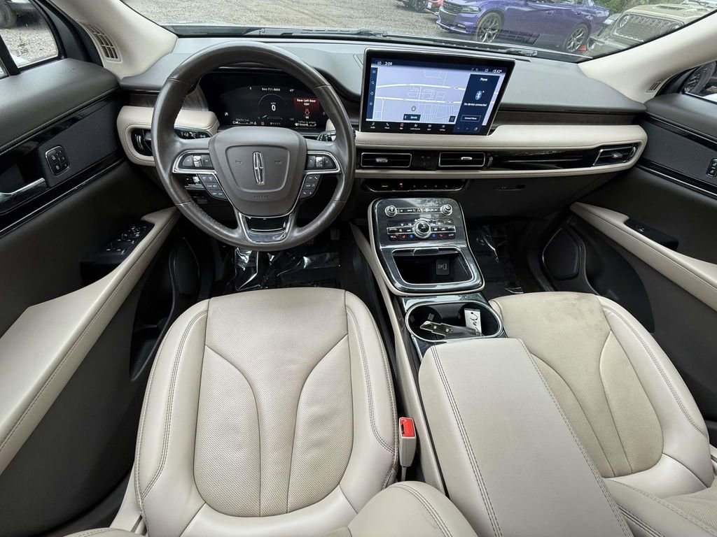 Used 2023 Lincoln Nautilus Reserve AWD/4WD image 15