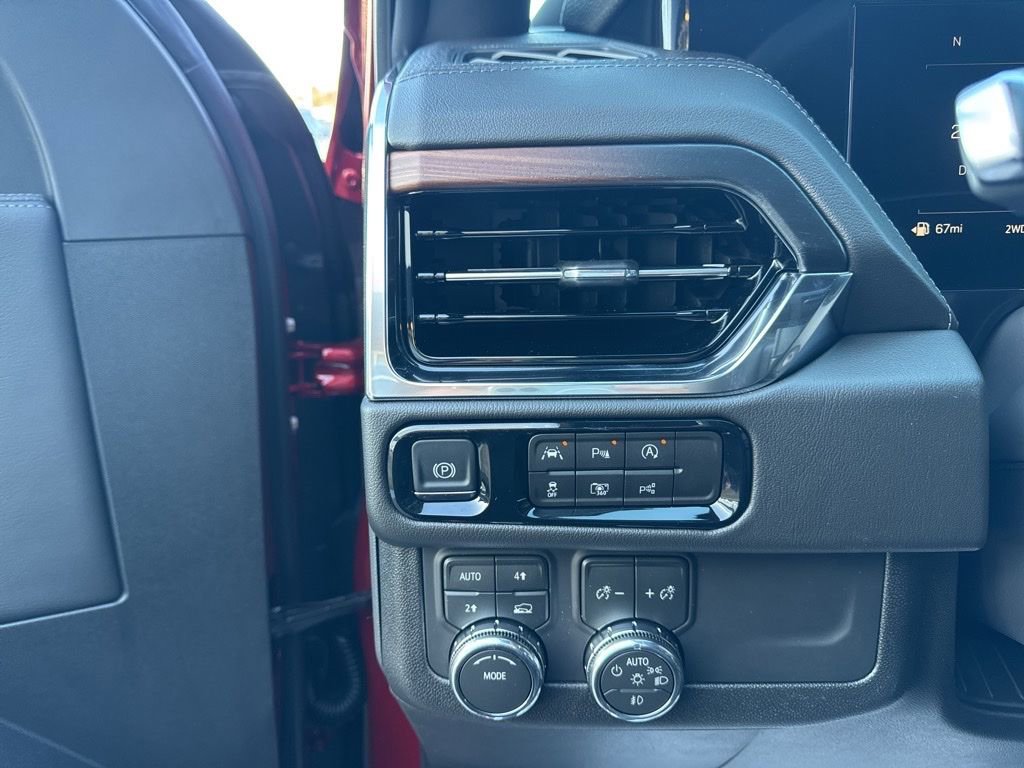 New 2026 GMC Yukon XL Denali w/ Sun & Power Step Package image 14