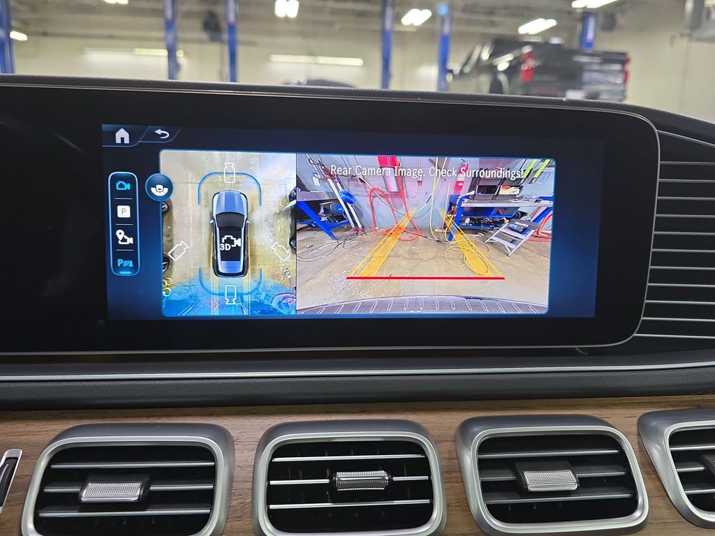 Used 2025 Mercedes-Benz GLE 450 4MATIC image 25