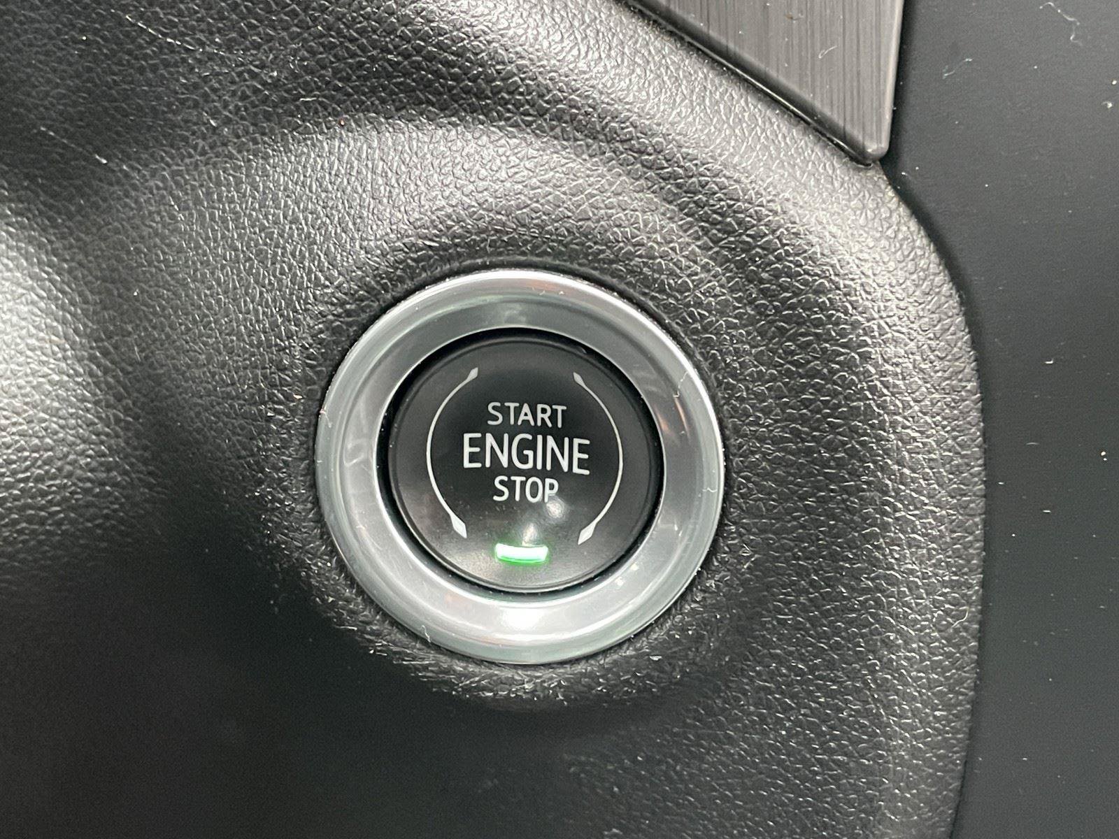 Used 2021 GMC Sierra 2500 Denali w/ Denali Ultimate Package AWD/4WD image 25