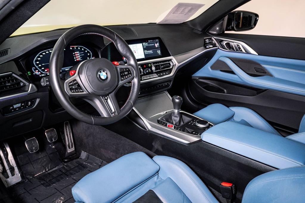 Used 2021 BMW M4 Coupe w/ Executive Package RWD image 23