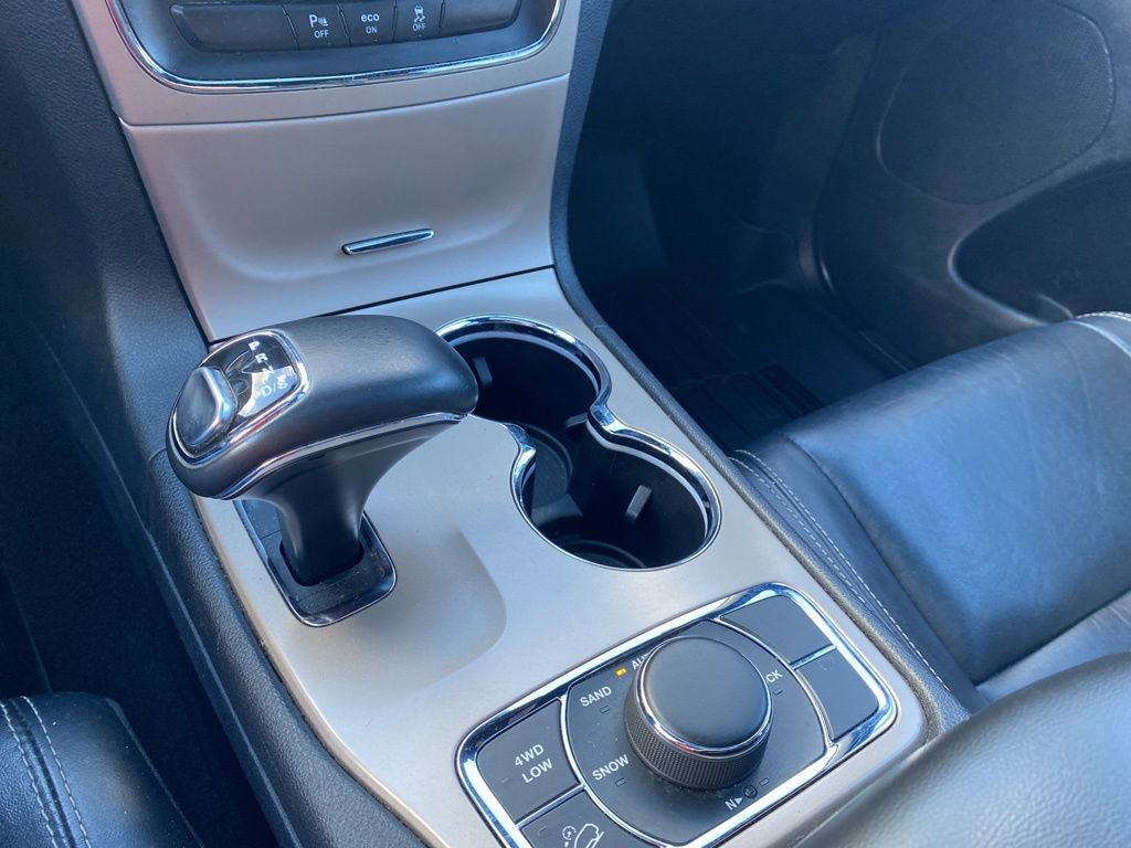 Used 2015 Jeep Grand Cherokee Limited image 9
