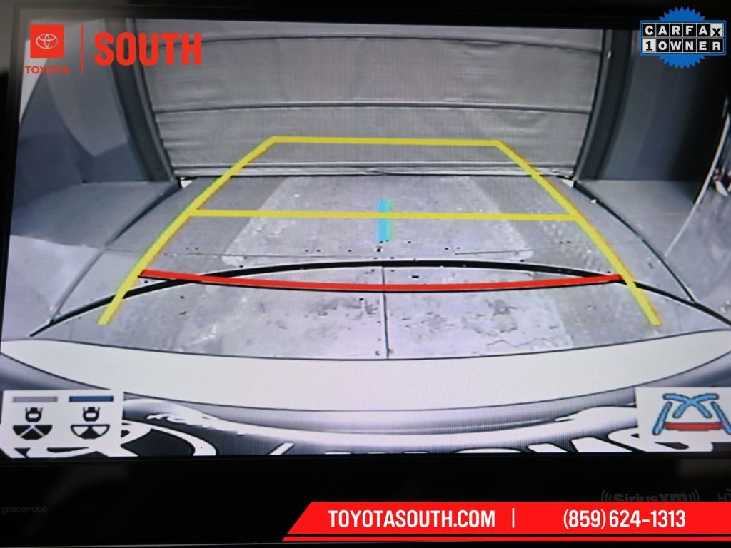 Used 2023 Toyota Camry XLE image 24