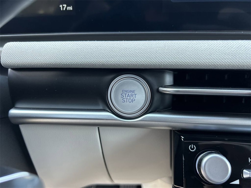 New 2026 Hyundai Tucson Limited image 31