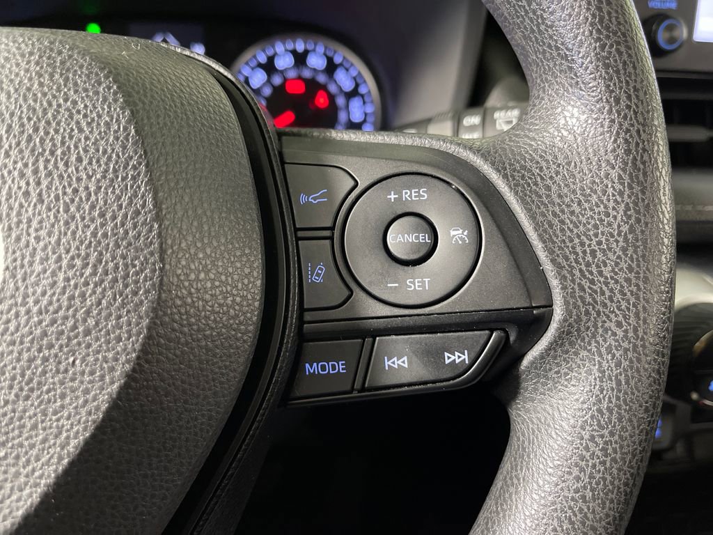 Certified 2019 Toyota RAV4 XLE w/ All Weather Liner Package AWD/4WD image 27