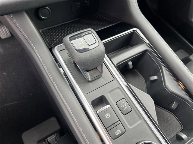 Used 2022 Nissan Pathfinder SV image 19