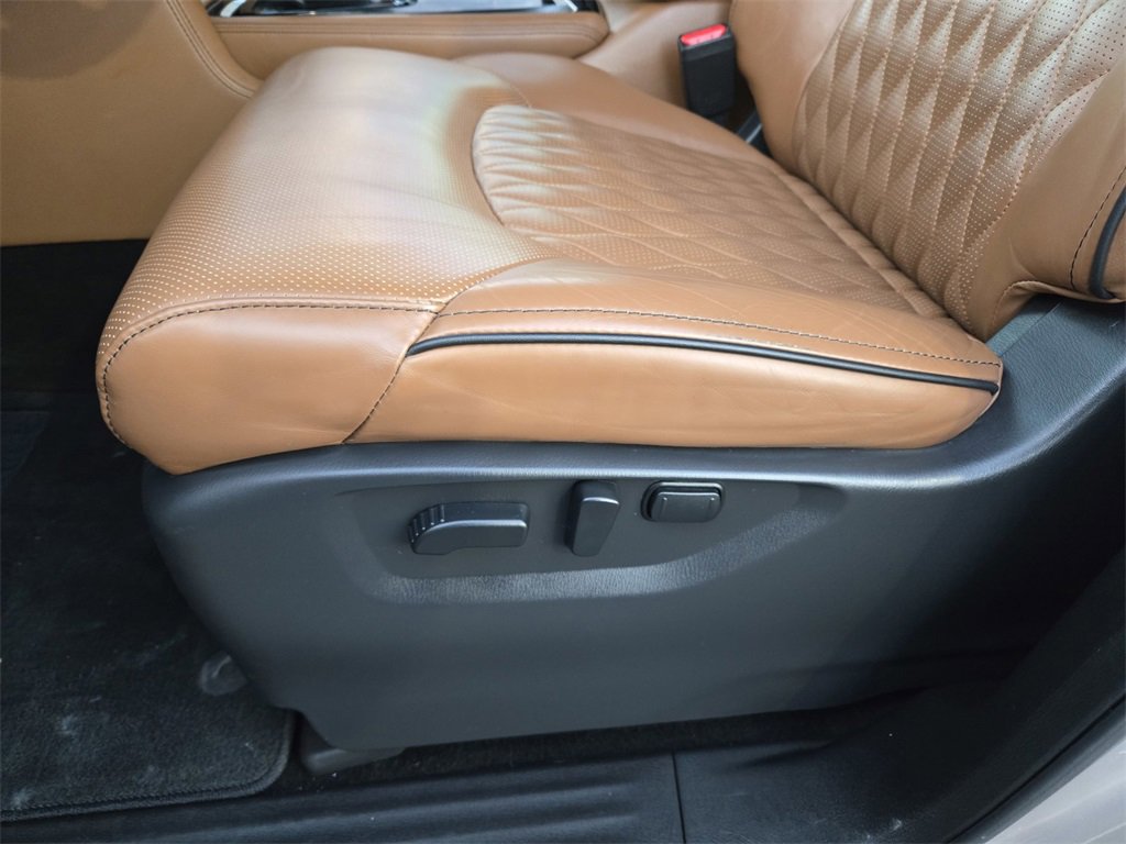 Used 2024 INFINITI QX80 Sensory image 14