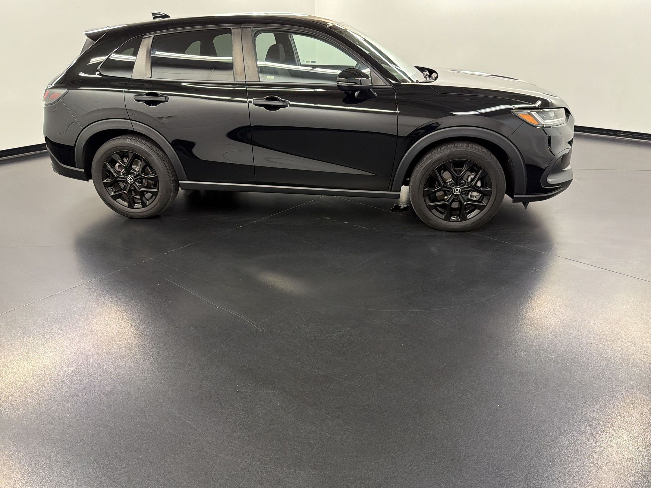 Certified 2024 Honda HR-V Sport image 8
