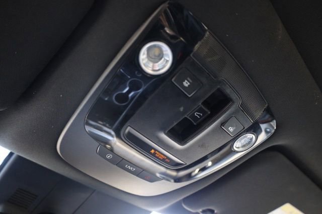 Used 2022 Kia K5 GT-Line w/ GT-Line FWD Premium Package image 32