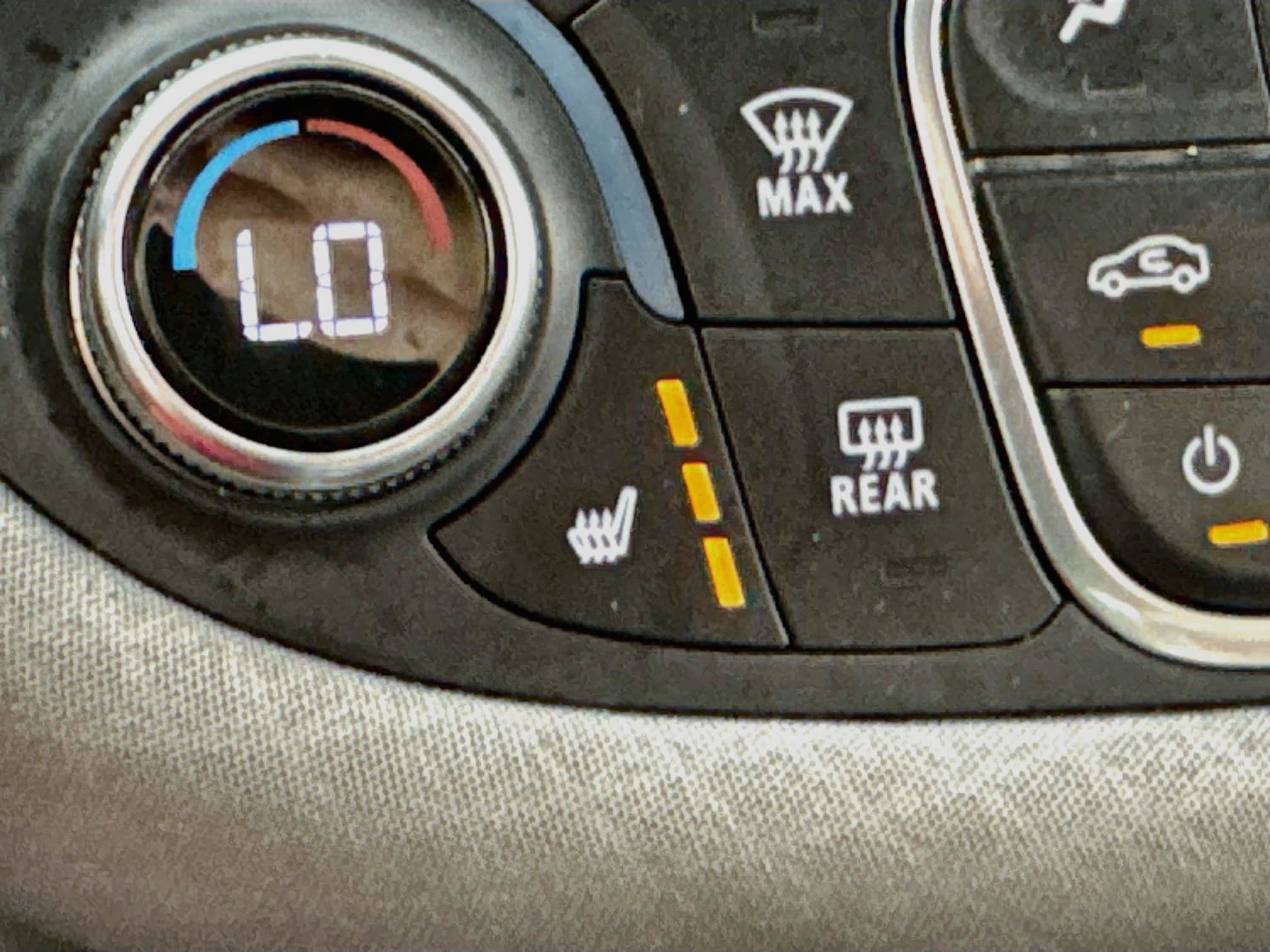Used 2020 Chevrolet Malibu LT FWD image 4