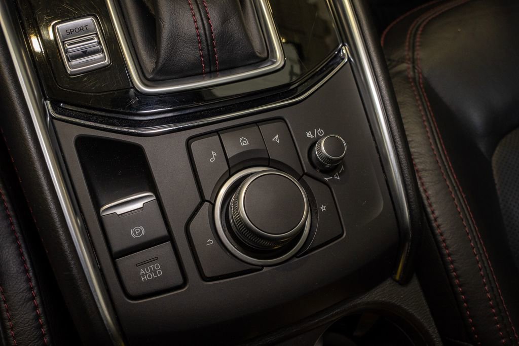 Used 2024 MAZDA CX-5 Carbon Edition image 17