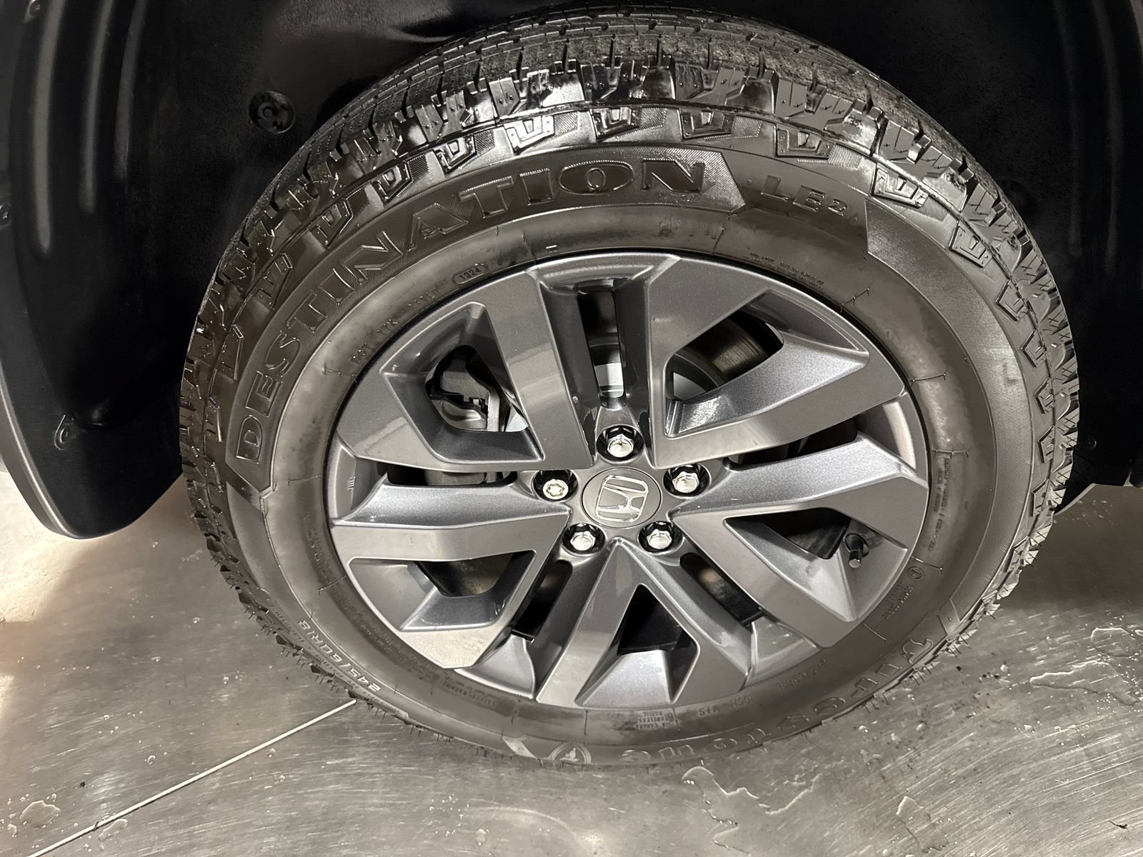 Used 2024 Honda Ridgeline Sport image 13