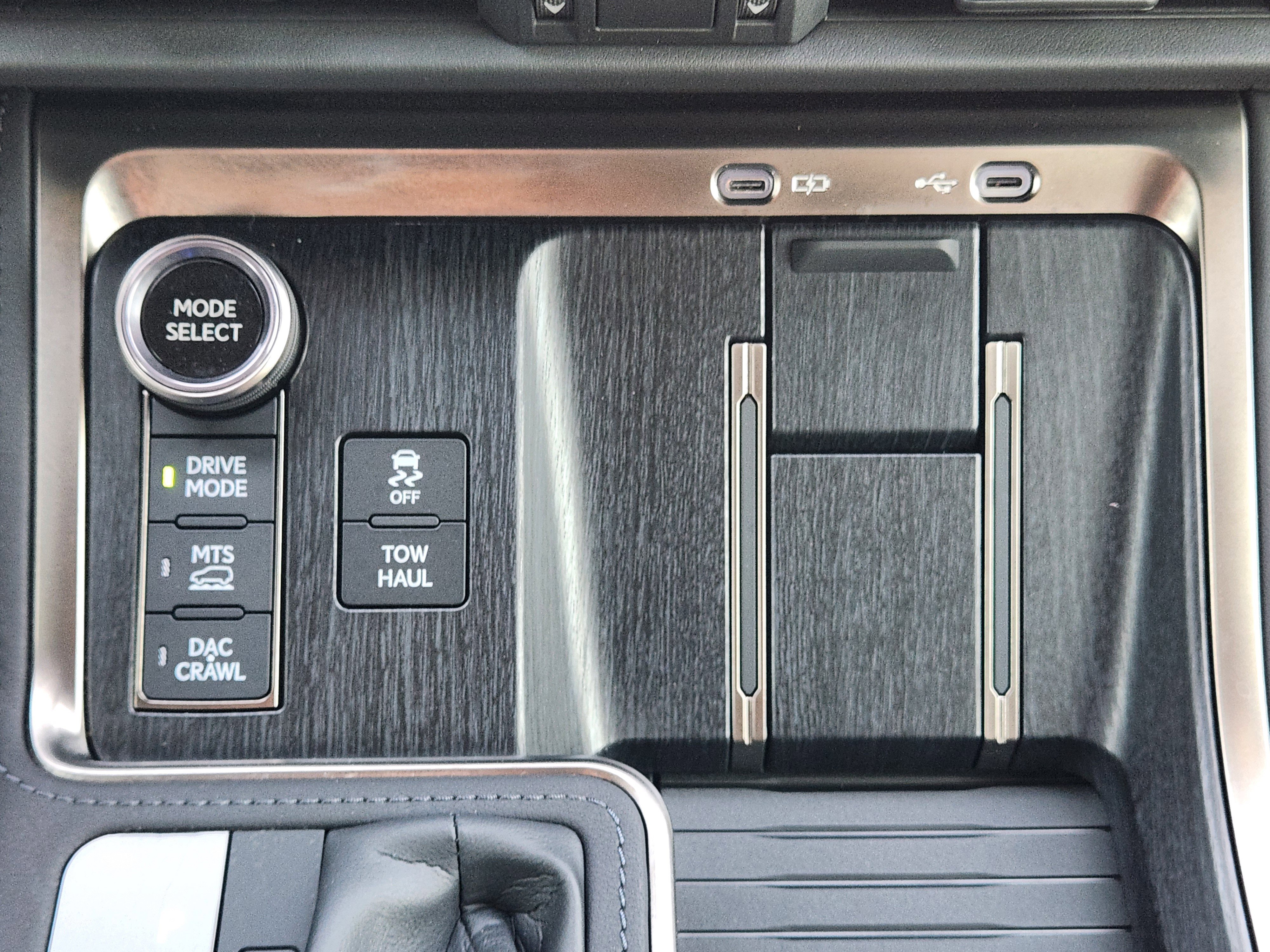 Used 2025 Lexus GX 550 image 22