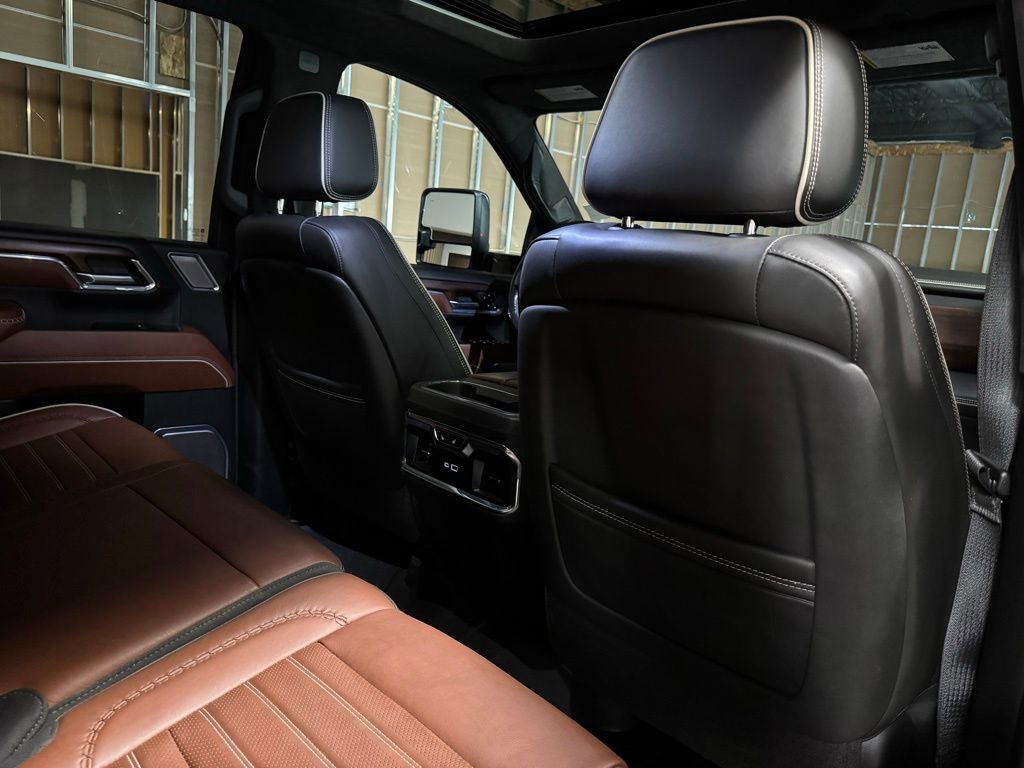 Used 2024 GMC Sierra 2500 Denali Ultimate w/ LPO, GMC Protection Package image 23