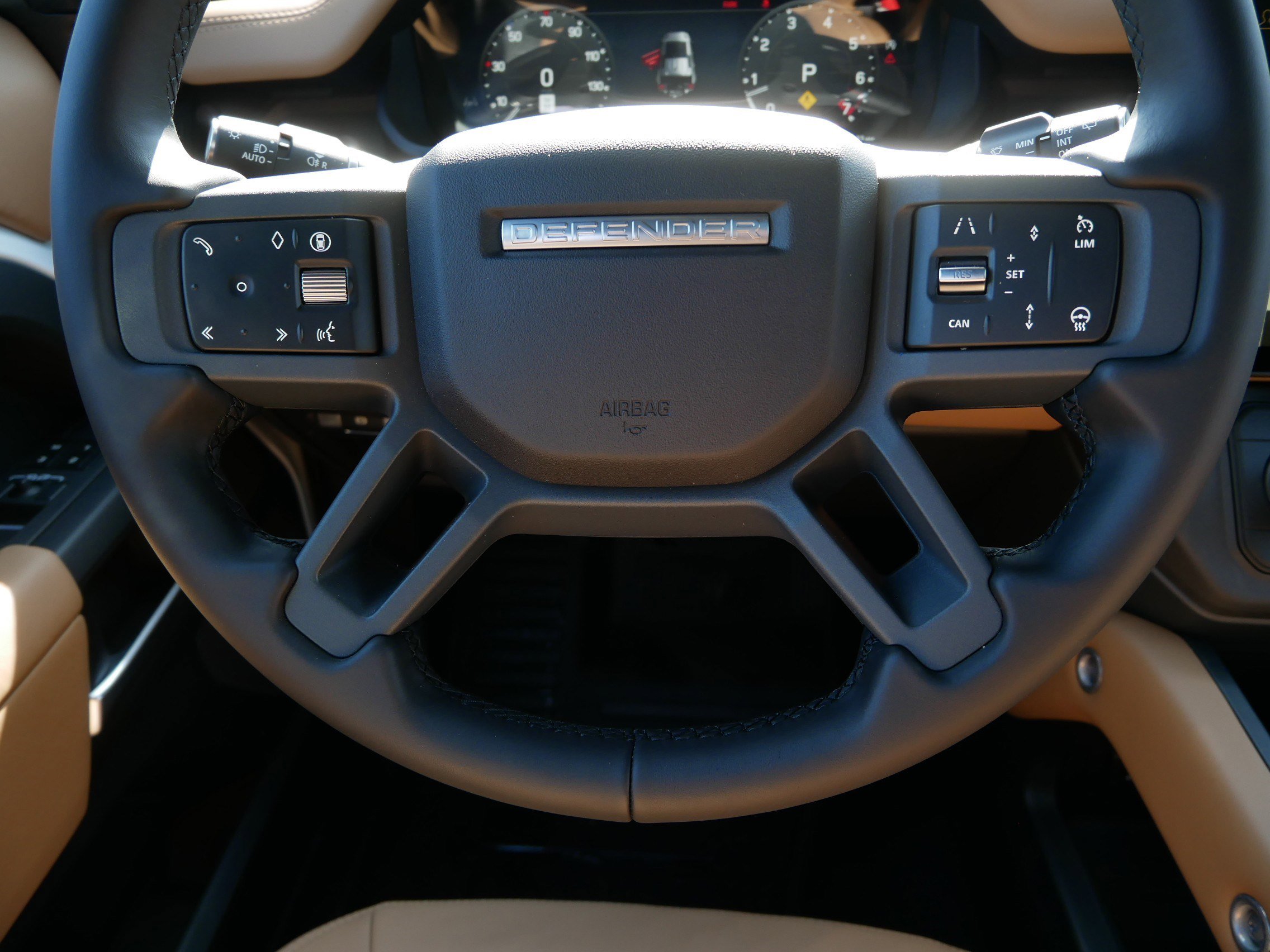 New 2026 Land Rover Defender 110 X-Dynamic SE AWD/4WD image 6