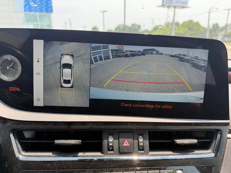 Used 2024 Lexus ES 300h w/ Accessory Package (Z1) FWD image 14